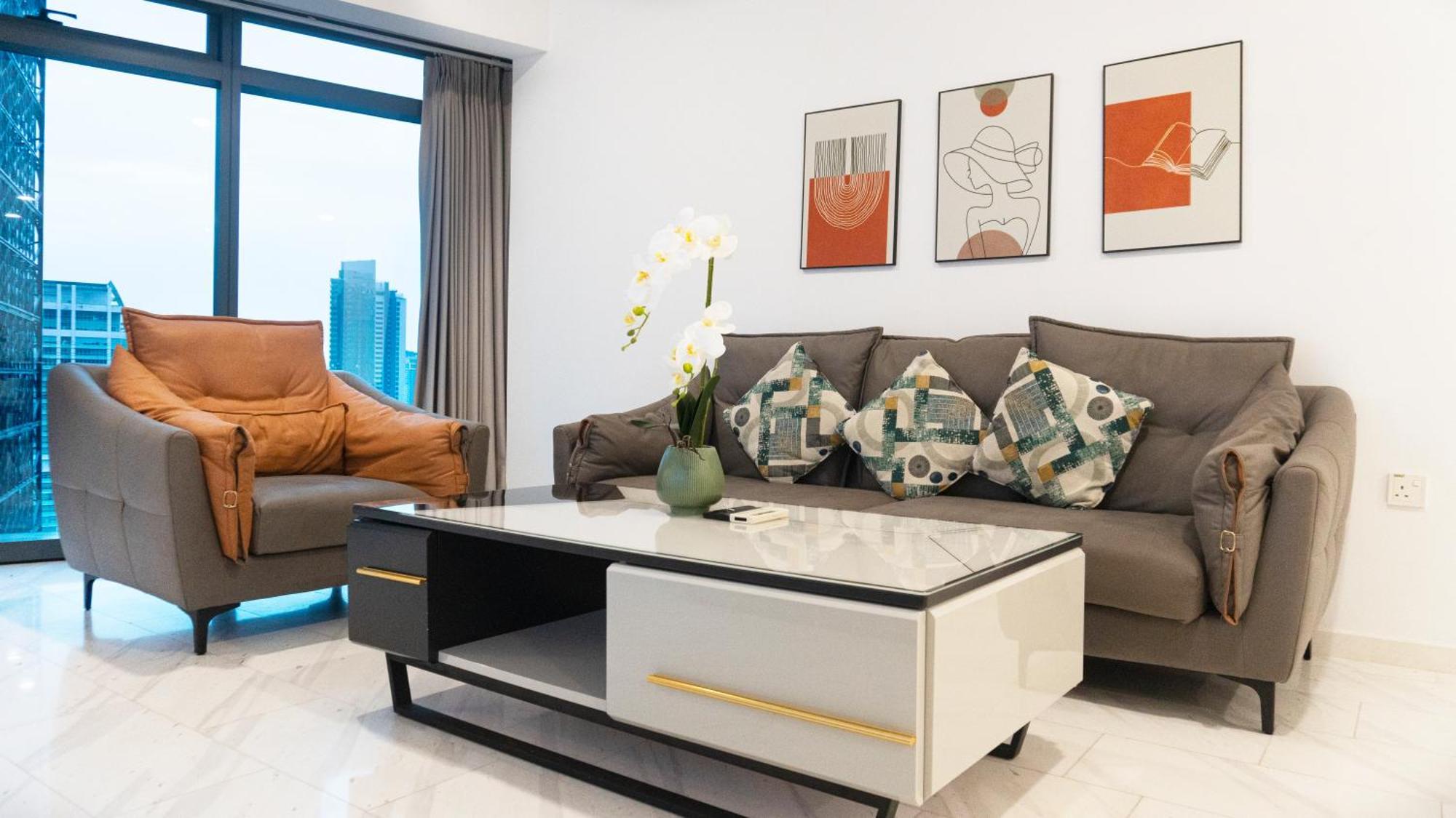 Apartment Moonway At Eaton Klcc