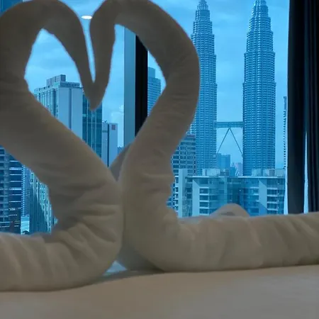 Moonway Suites At Eaton Klcc Kuala Lumpur Exterior photo